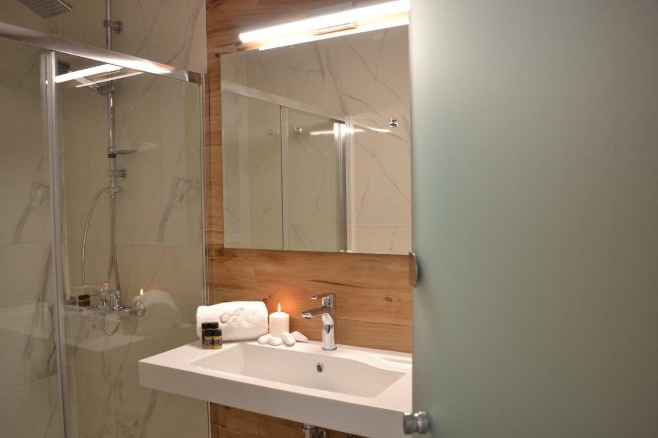 Agapi Suites Hriszí Aktí Haniá Kültér fotó