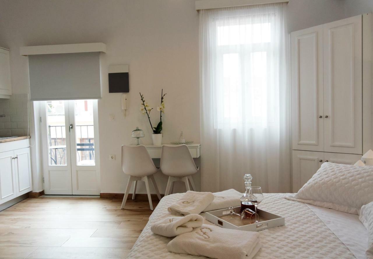 Agapi Suites Hriszí Aktí Haniá Kültér fotó